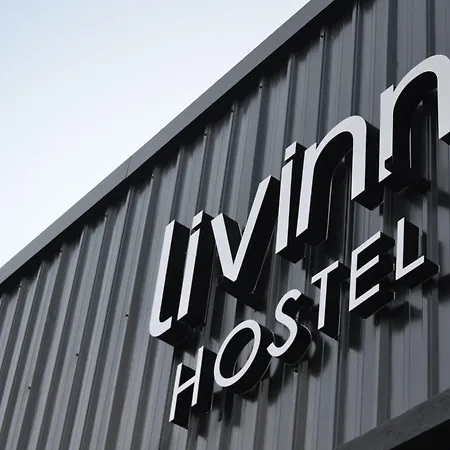 Livinn Hostel City Center Surabaya-3