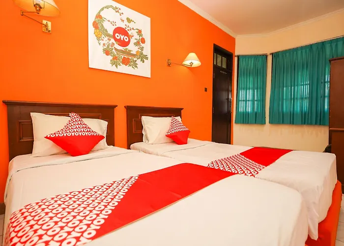 Oyo 1225 Hotel Dibino Surabaya